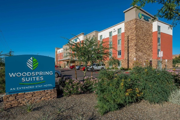 WoodSpring Suites Phoenix-Deer Valley image 1