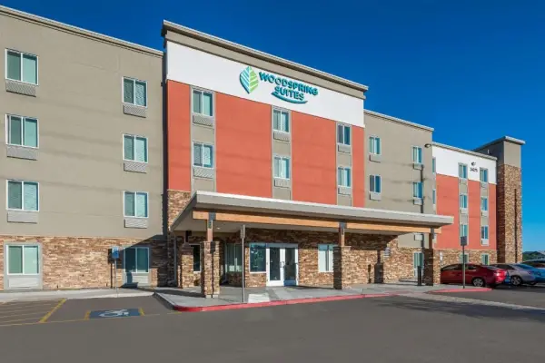 WoodSpring Suites Phoenix-Deer Valley Main image