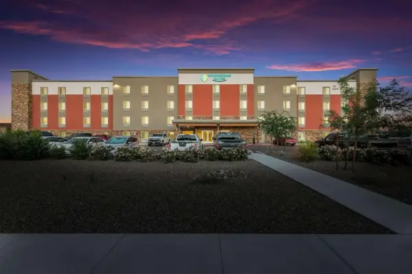 WoodSpring Suites Phoenix-Deer Valley Main image