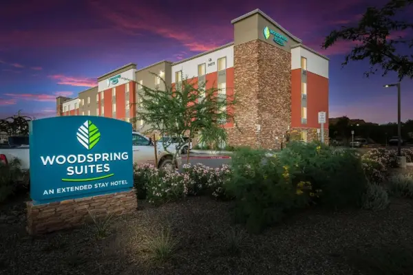 WoodSpring Suites Phoenix-Deer Valley 4